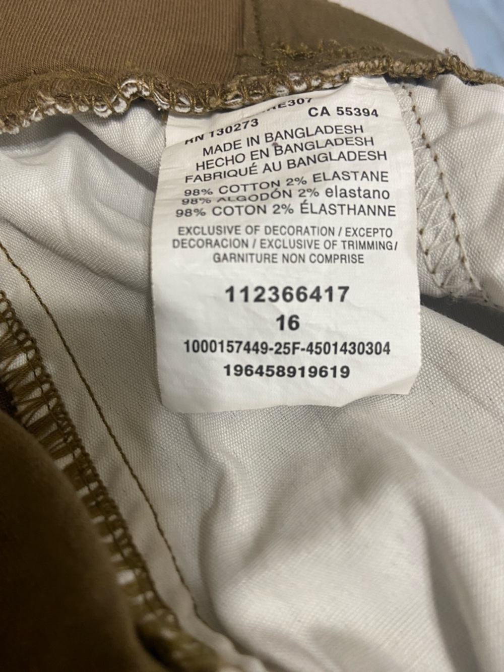 Lee Women’s Cargo Shorts - Picture 9 of 10